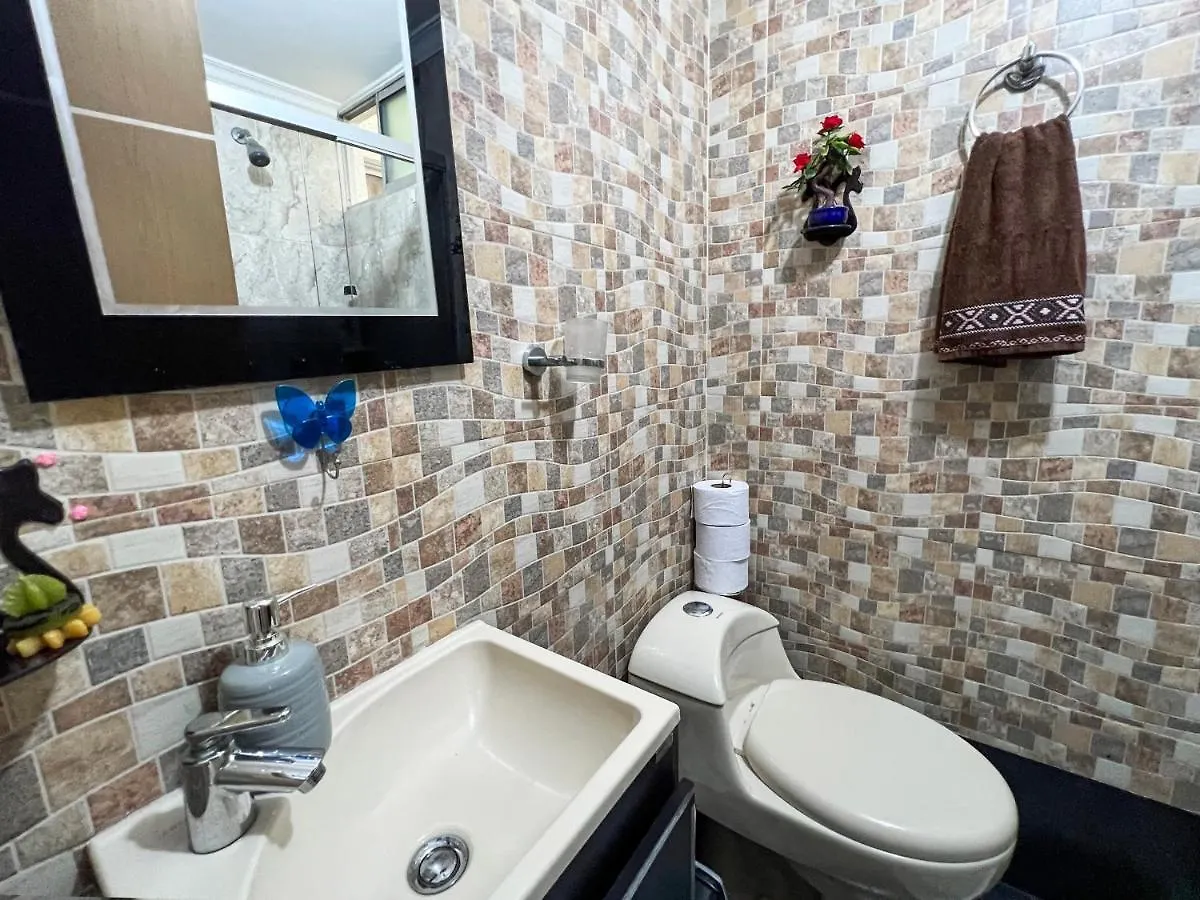 Apartment Elegante Apartamento: Sabaneta Central Colombia